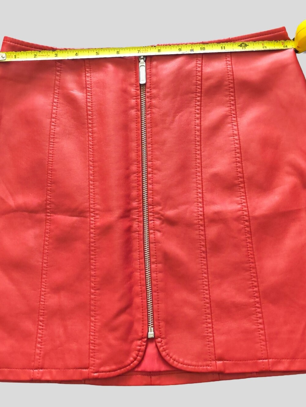 Free People Red Faux Leather Zip-Front Mini Skirt. (SPICED BRANDY COLOR)